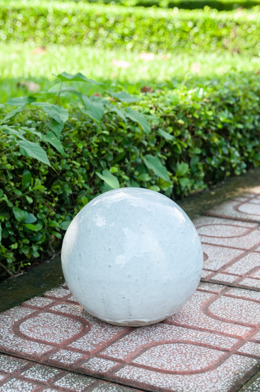 Gartenkugel Rosenkugel Keramik 12cm Grau-Weiß glasiert