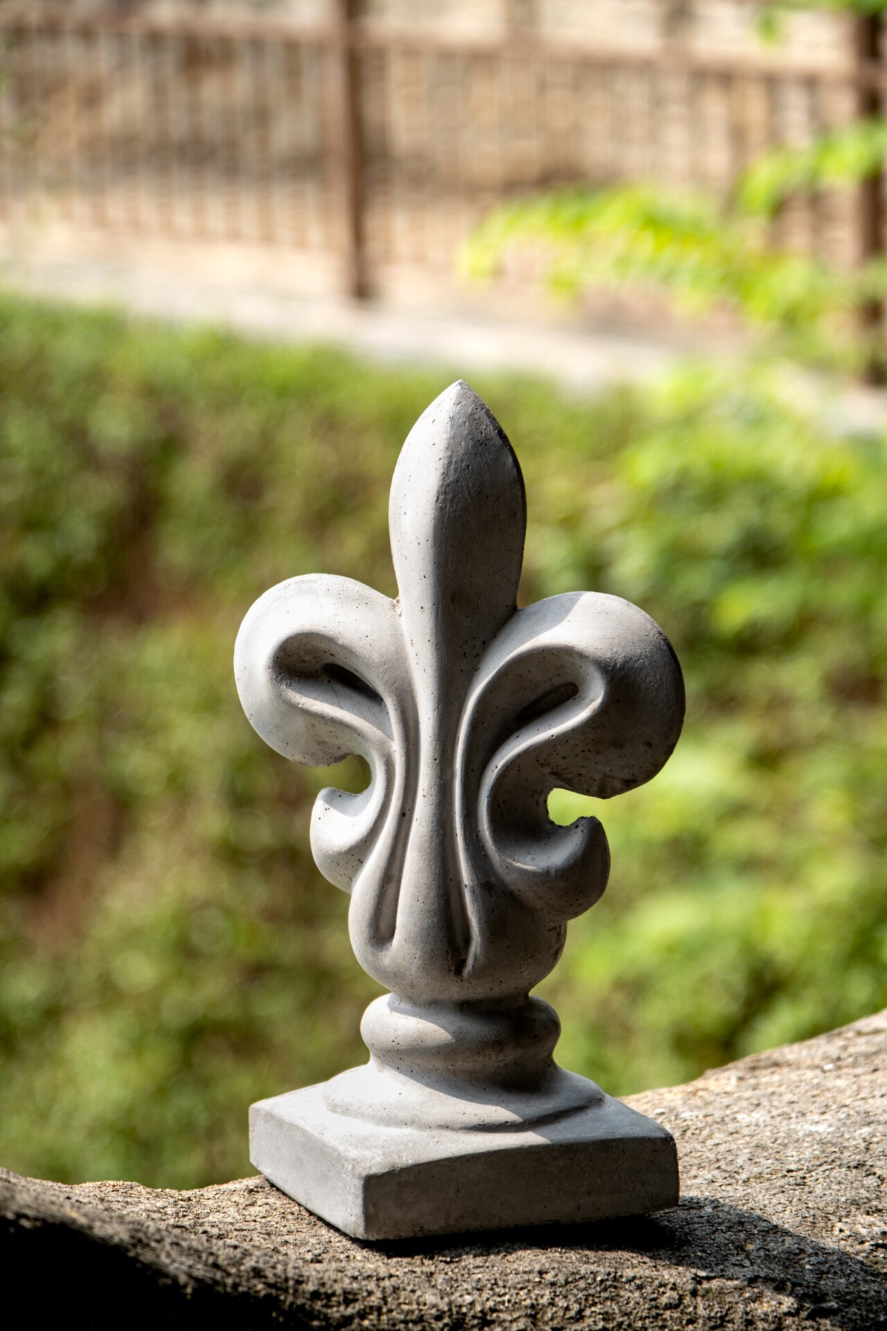 Fleur de Lys Beton