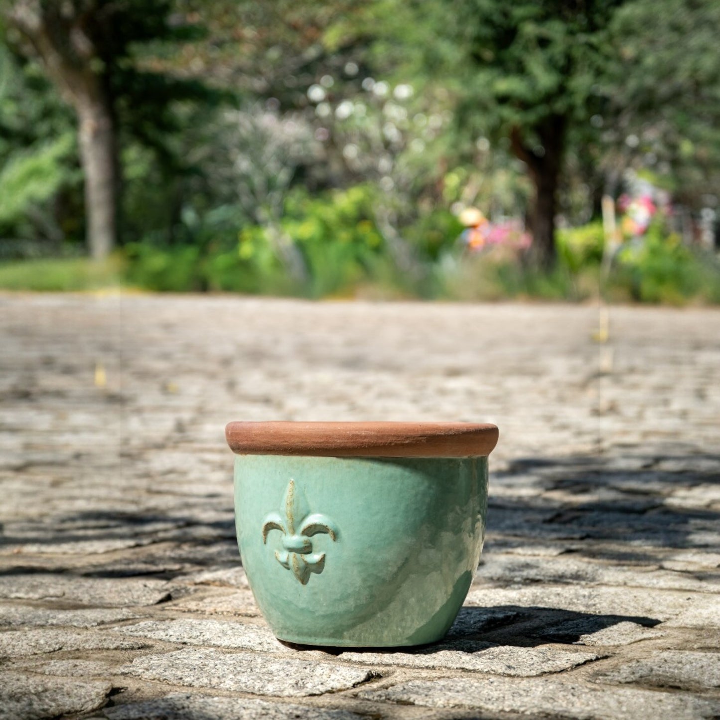Pflanzgefäß Farmer Celadon Grün (Ø 42cm x H 32cm) | Keramik & Lilie | Teramico