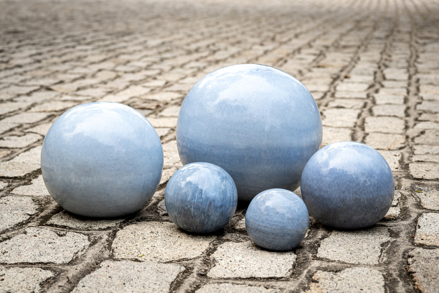 Gartenkugeln Keramik 4er Set Azur Blau