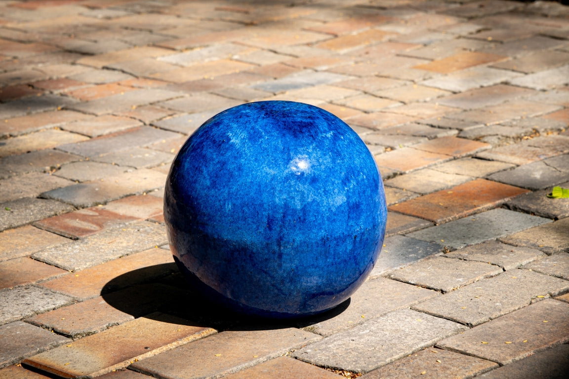 Rosenkugel Dekokugel Gartenkugel Kugel Blau glasiert hochwertig frostfest 36 cm