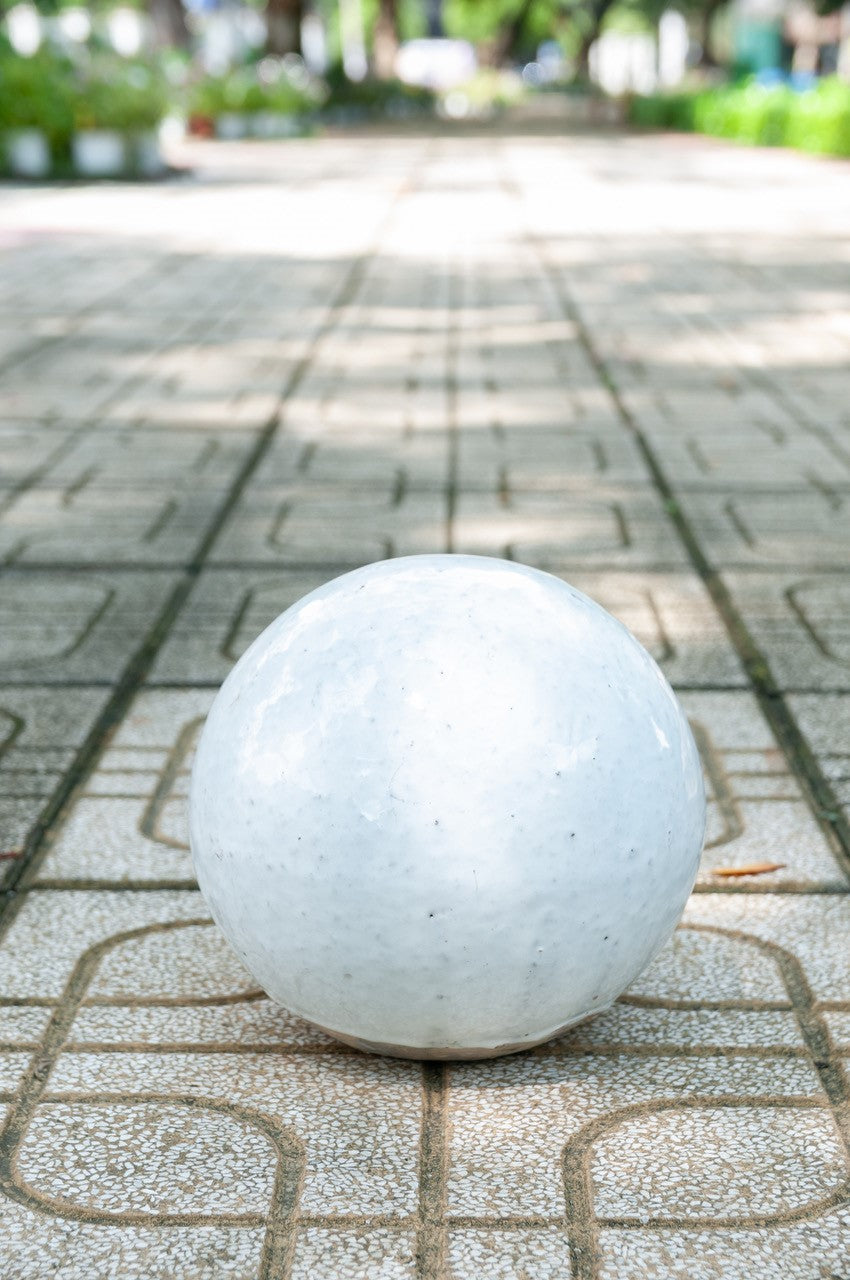 Gartenkugel Rosenkugel Keramik 28cm Grau-Weiß glasiert