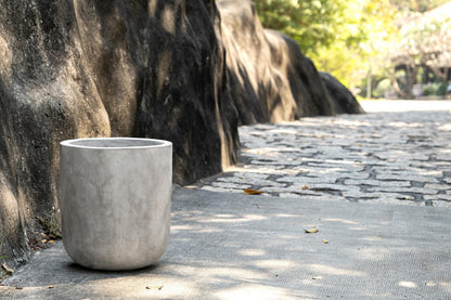 Blumentopf Beton "Dora-Tall" 24cm Dunkelgrau