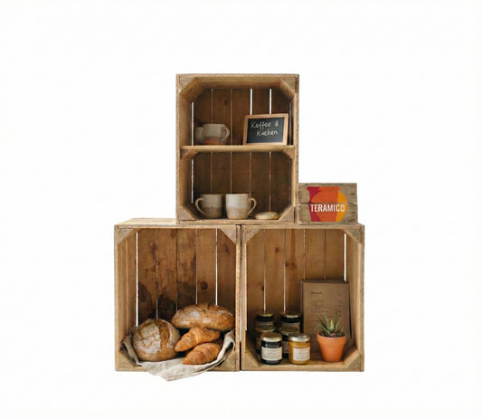 3er Set gebrauchte Obstkisten Vintage Natur von Teramico: 2x offen, 1x mit Querboden, gestapelt.