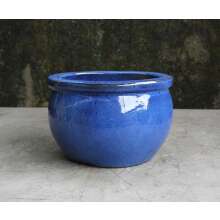 Blauer Keramik K&uuml;bel Frostfest